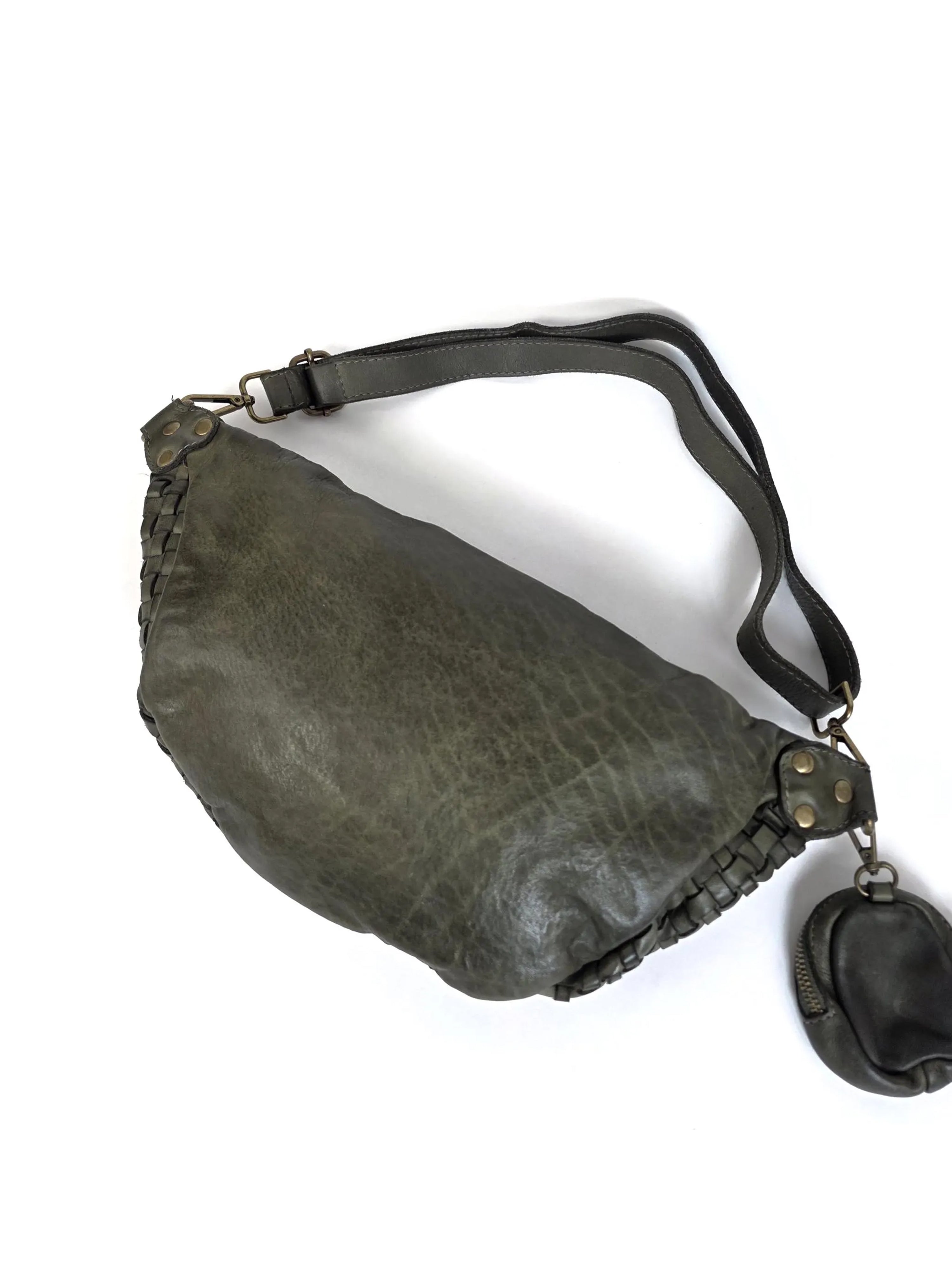 Leder-Bauchtasche geflochten oliv