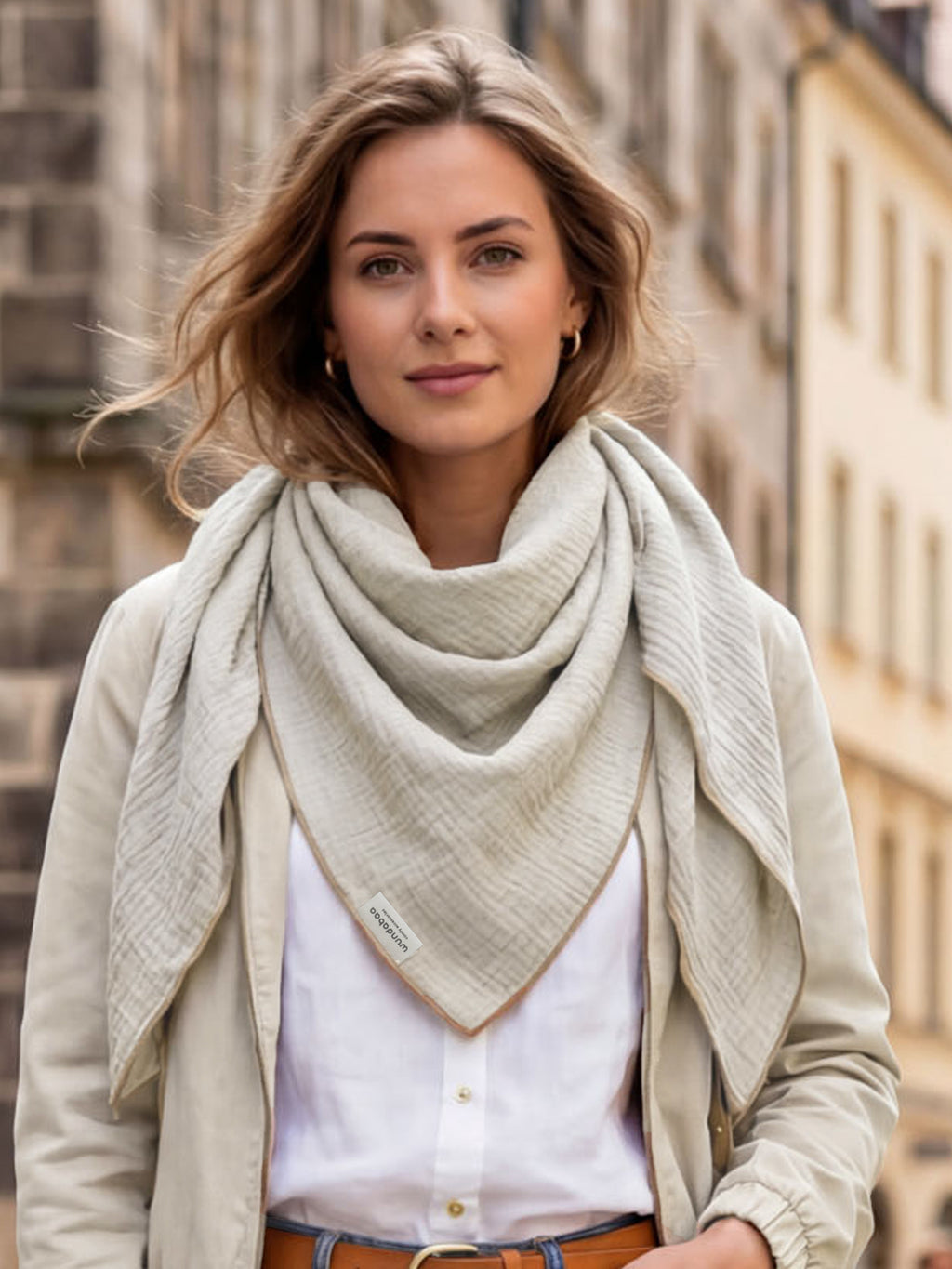 Musselintuch Melange taupe mit Rand in hellbraun