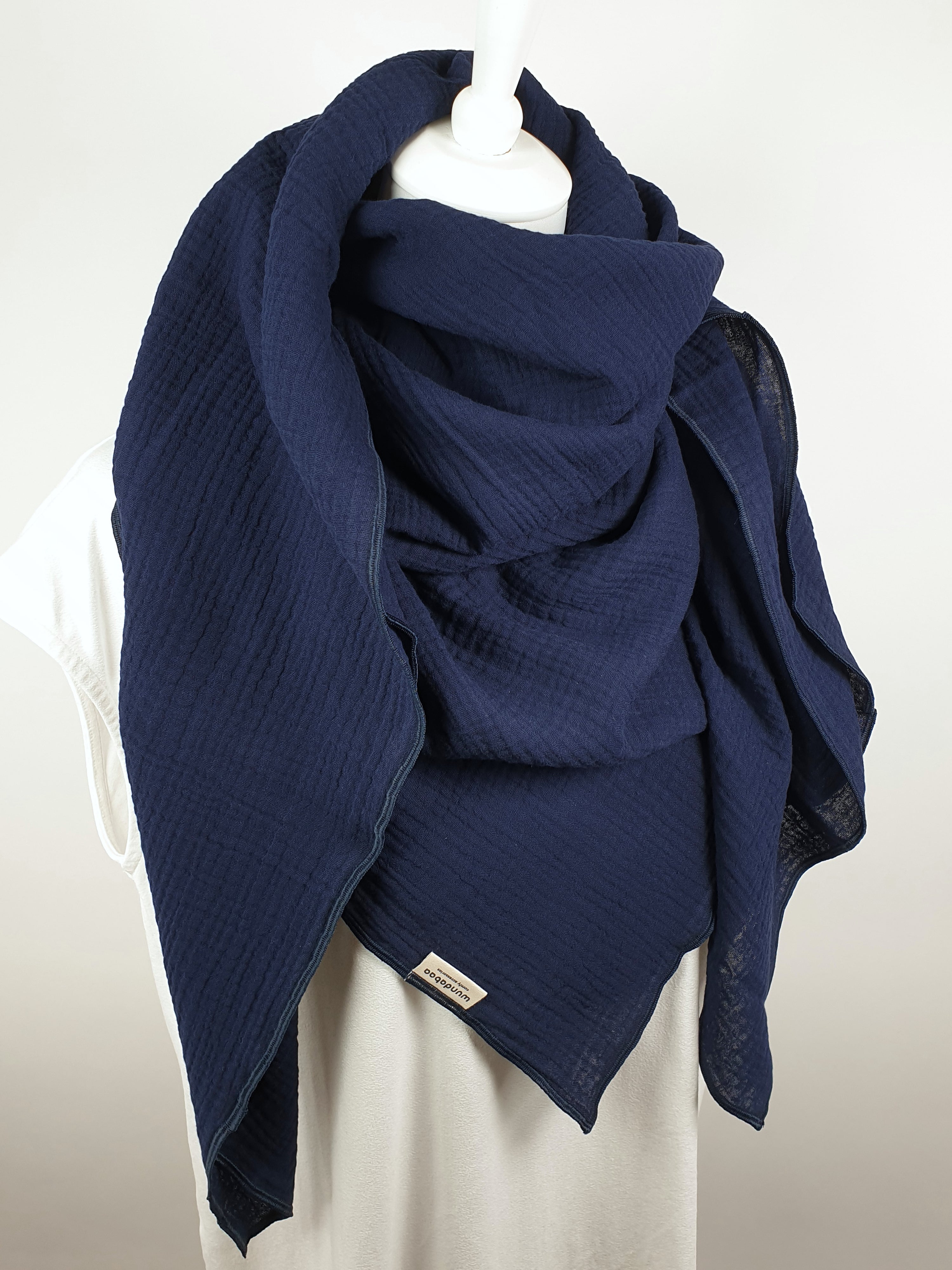 Musselintuch in blau